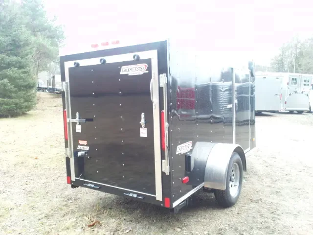 Black 10ft Enclosed Cargo V-Nose
