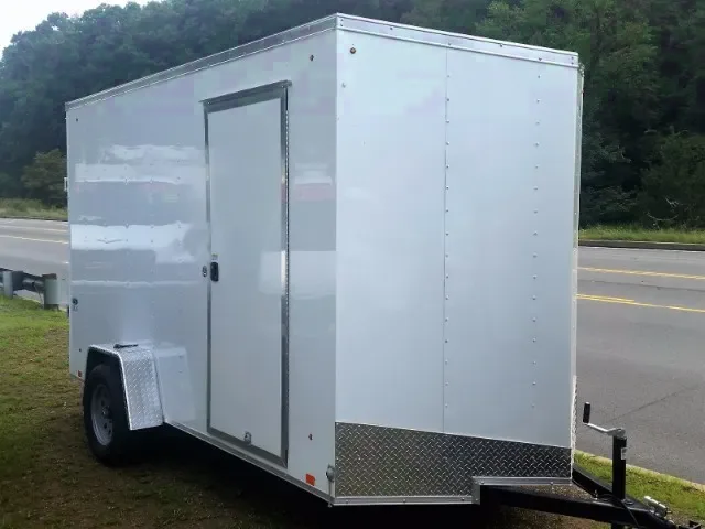 12ft White V-Nose with Ramp
