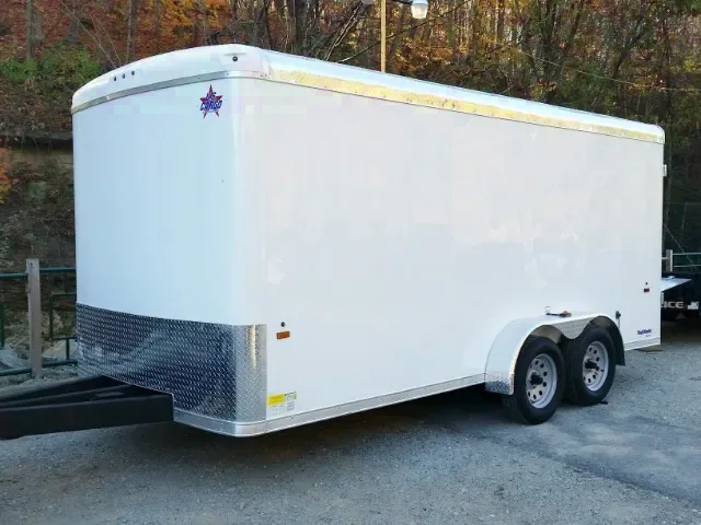 2-5200lb Axles 16ft with Barn Door-White
