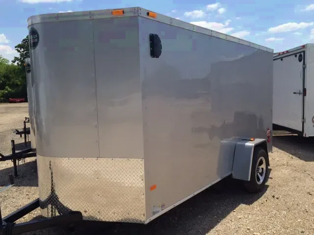 Silver 12ft Single Axle v-nose