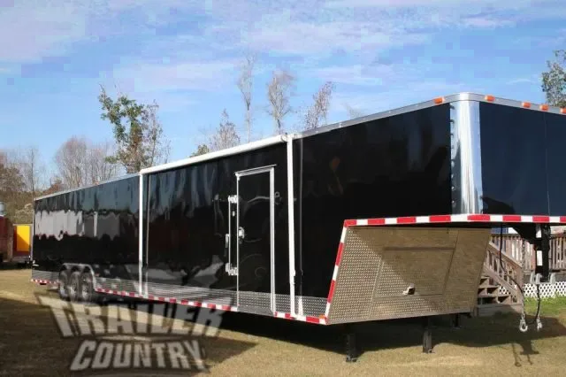 8.5 X 52' ENCLOSED GOOSENECK CARGO TRAILER