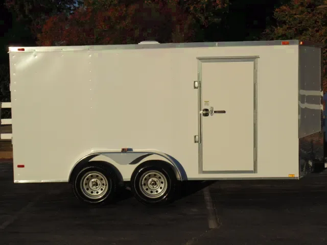 14FT CARGO V-NOSE TANDEM AXLE 2-3500LB AXLES