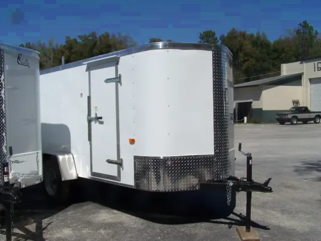 White 10ft V-NOSE ENCLOSED TRAILER