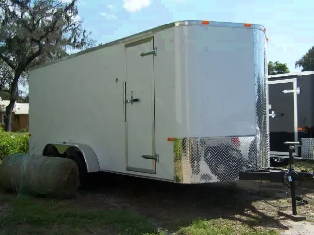 16ft CARGO WHITE V-NOSE WITH RAMP