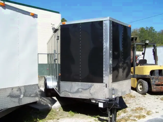 BLACK 16FT V-NOSE ENCLOSED TRAILER