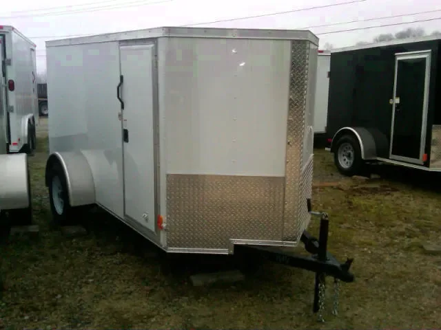 10FT SINGLE AXLE ENCLOSED CARGO TRAILER-WHITE