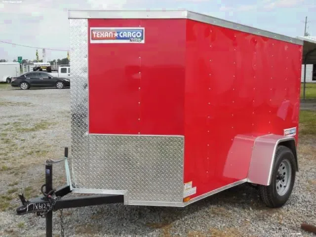 8ft Cargo Red V-Nose with Ramp Door