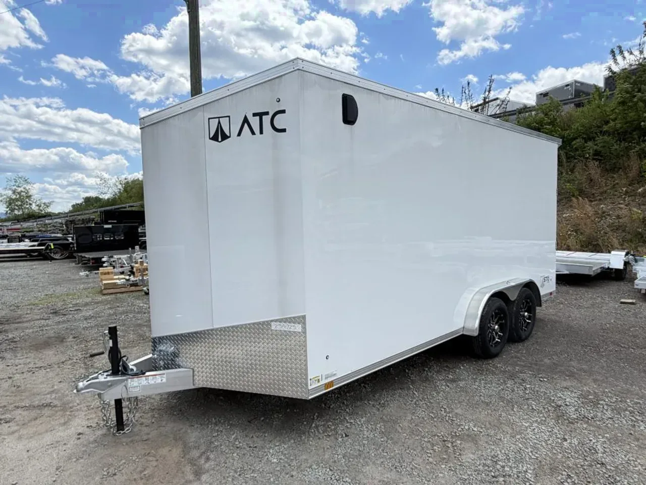 2025 ATC 7x16 + 2' V Nose Sto400 All Aluminum Cargo Trailer w/ Ramp