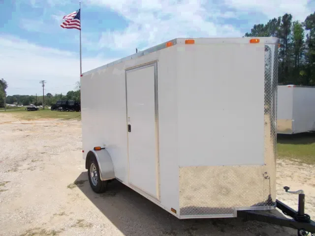 White V-nose 12ft Enclosed Cargo