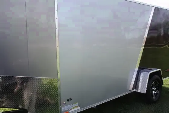 2 Tone 12FT WEDGE W/ RAMP DOOR / ALUMINUM RIMS