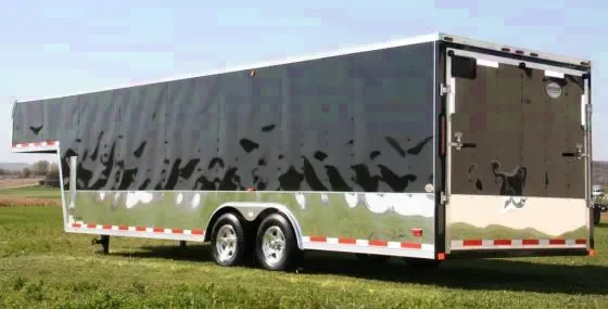 32FT BLACK GOOSENECK WRAP AROUND DIAMOND PLATING
