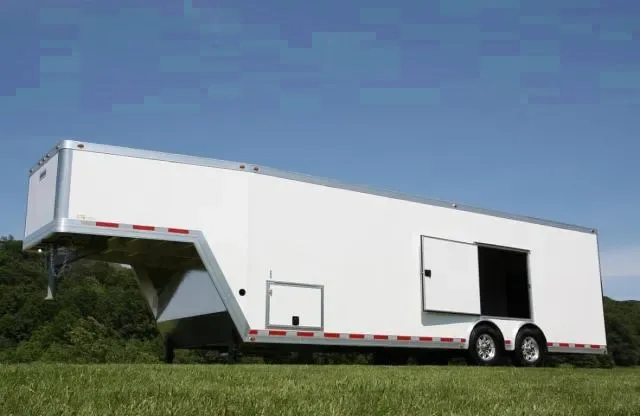 32FT ALUMINUM GOOSENECK- RAMP OVERS