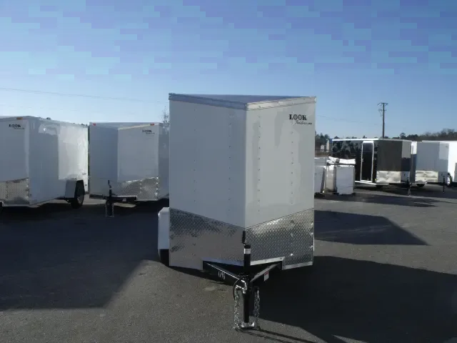 8FT V-NOSE WHITE CARGO TRAILER