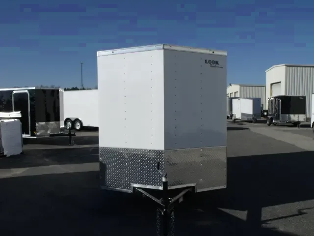 12FT WHITE V NOSE CARGO TRAILER