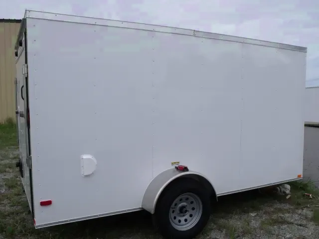 WHITE CARGO TRAILER SA 12FT