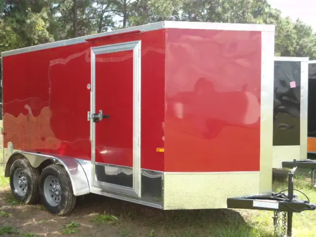 RED 14FT ENCLOSED V-NOSE WITH REAR RAMP DOOR