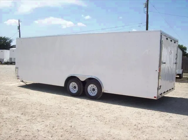 24FT WHITE CARGO V-NOSE WITH REAR RAMP