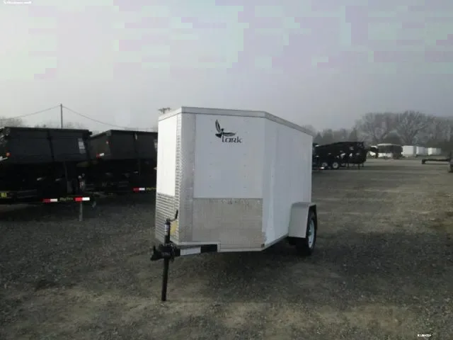 8ft Cargo w/ Rear Ramp Door w/V-Nose