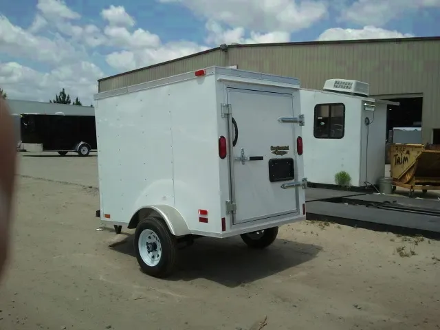 8FT SA CARGO TRAILER W/SINGLE REAR DOOR