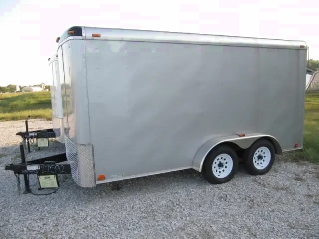 SILVER FLAT FRONT 14FT ENCLOSED CARGO TRAILER