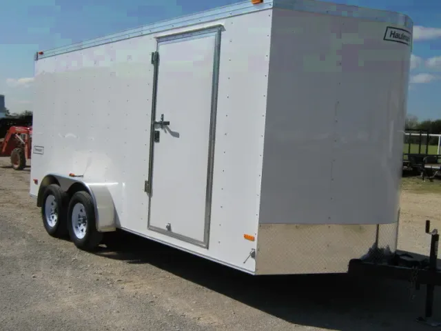 20ft Cargo White V-Nose