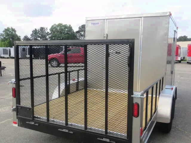 18FT TANDEM AXLE HYBRID ENCLOSED CARGO/UTILITY TRAILER