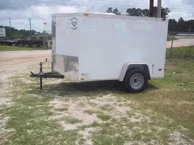 6FT WHITE V-NOSE CARGO TRAILER