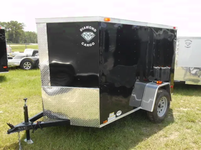 8FT BLACK ENCLOSED TRAILER WITH V-NOSE