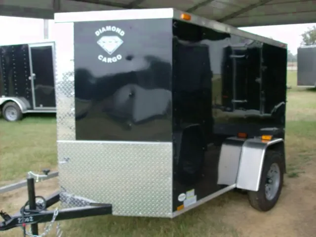 BLACK 8FT ENCLOSED CARGO WITH V-NOSE