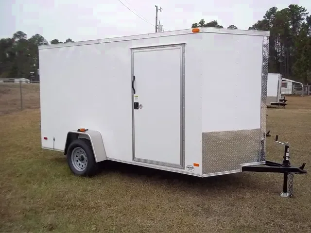 10FT WHITE SINGLE AXLE CARGO