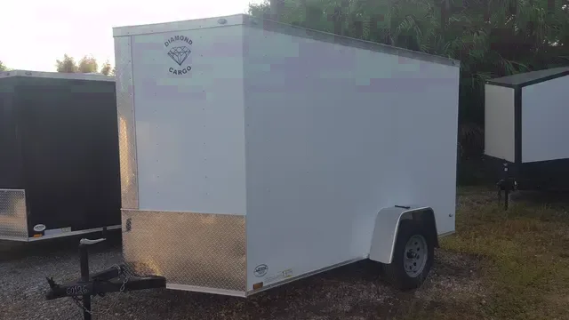 WHITE 10FT SA CARGO TRAILER