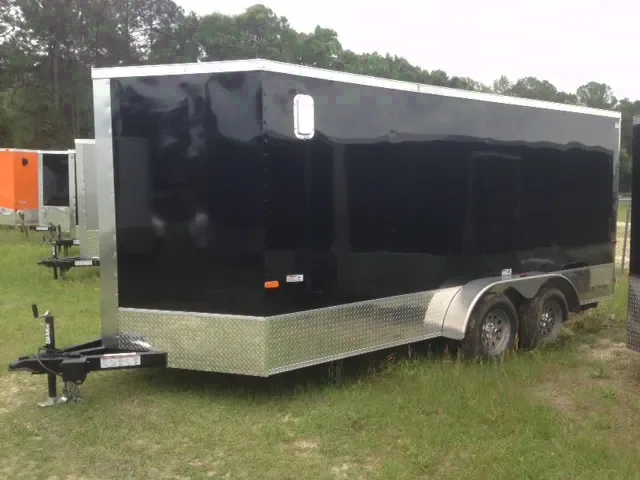 16ft TA Black V-Nose w/Wrap Around Diamond Plating