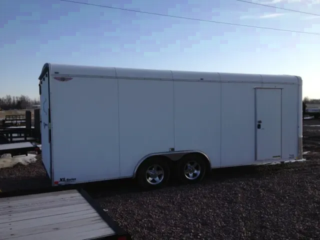 20ft 2-5200# Axles-White Flat Front