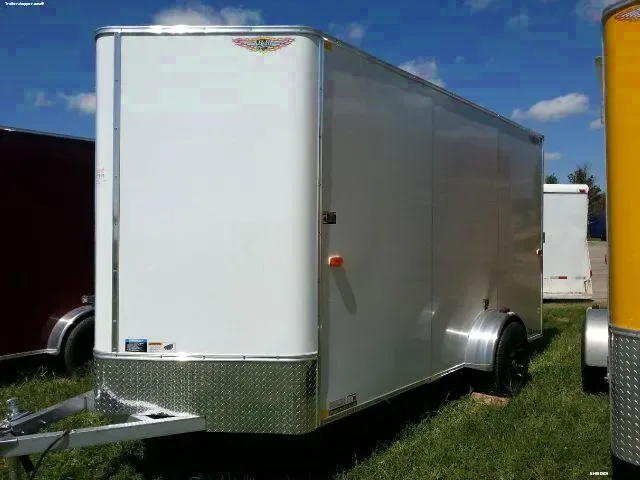20ft V-Nose w/Ramp-White Tandem Axle