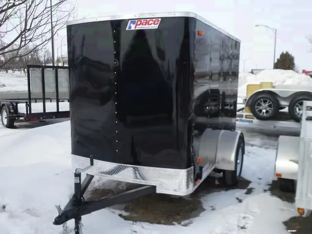 8ft CARGO BLACK WITH SINGLE REAR DOOR