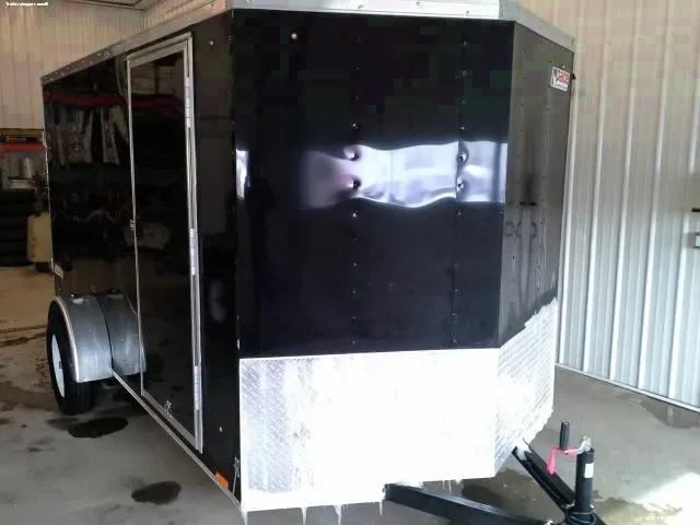 12ft Black V-Nose with Rear Ramp