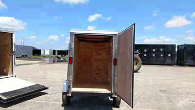 8ft Cargo Trailer w/Single Rear Door