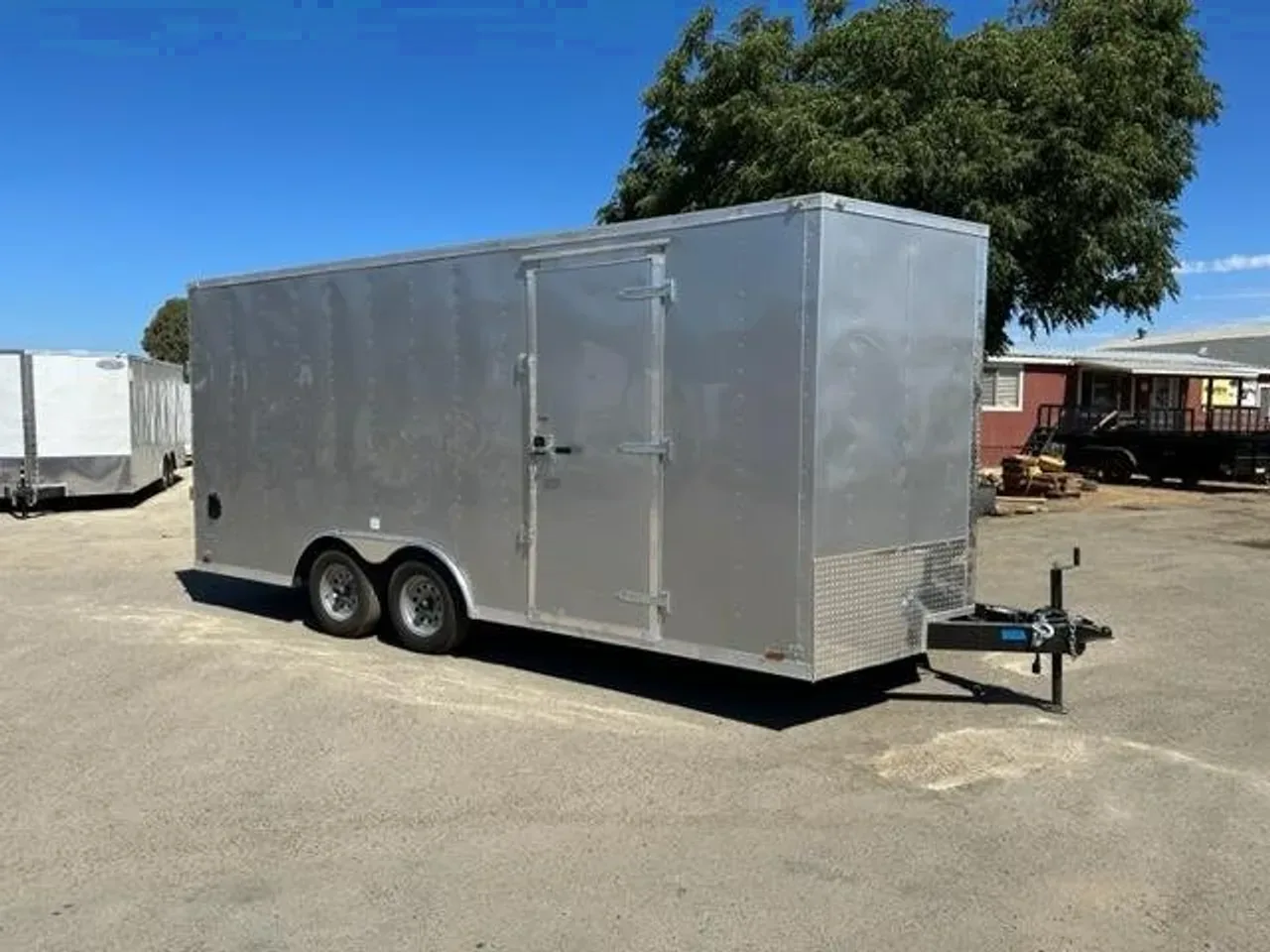 2025 CONTINENTAL CARGO V-SERIES 8.5' x 20' ENCLOSED TRAILER