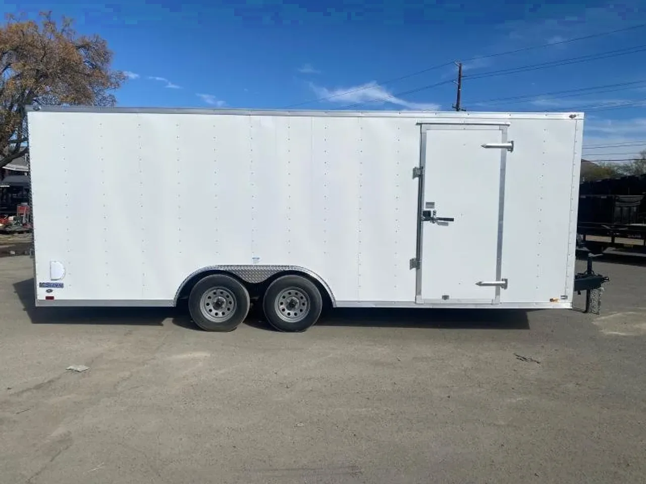 2025 CONTINENTAL CARGO V-SERIES 8.5' x 20' ENCLOSED TRAILER