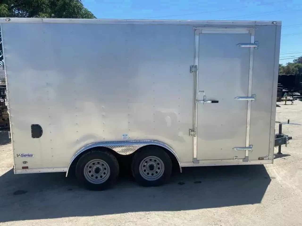 2025 CONTINENTAL CARGO V-SERIES 8' x 14' ENCLOSED TRAILER