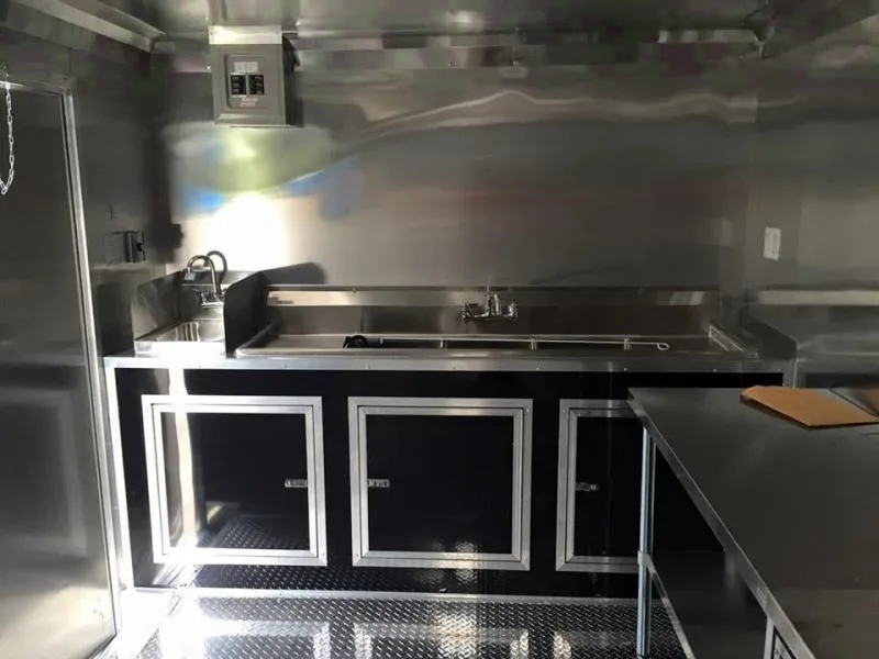 22FT BBQ/Smoker Concession T/A Trailer