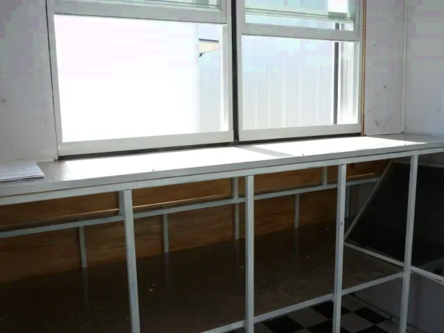 8FT RED CONCESSION TRAILER W/ ONE WINDOW