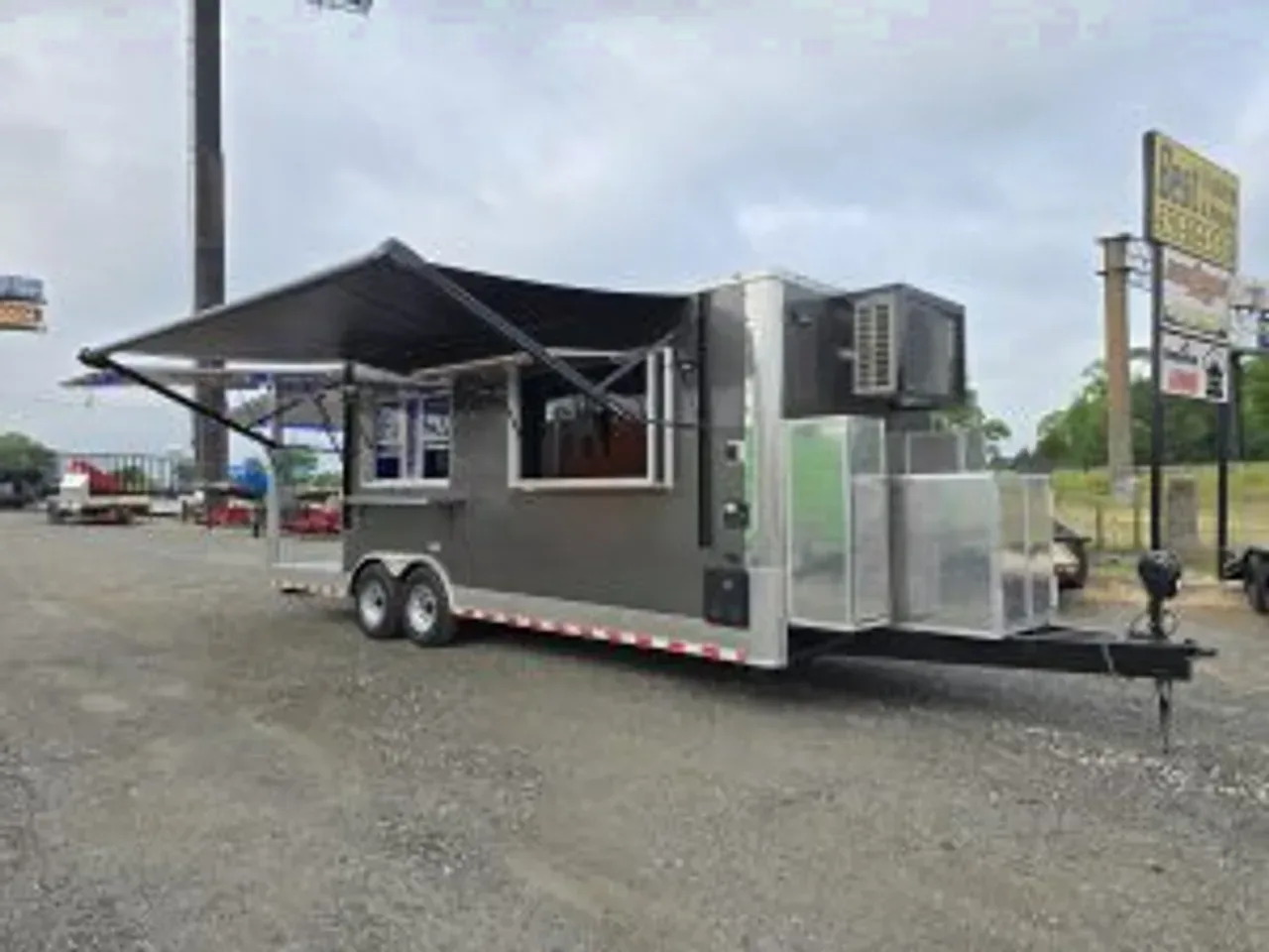 Concession/Vending 2025 8.50X24 Empire Cargo Trailer 8.5×24′ Full Gull Wing Concession Porch Trailer Finished Interior With Sinks And Bathroom -eccn8524-016613 8.50 ft. x24 ft.
