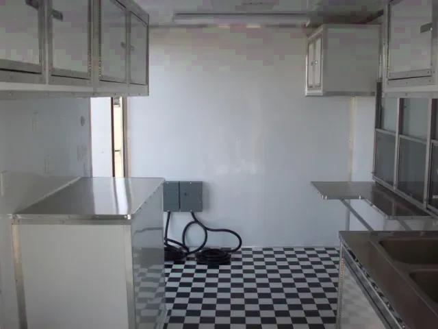 SPECIALTY BBQ CONCESSION-TRAILERS