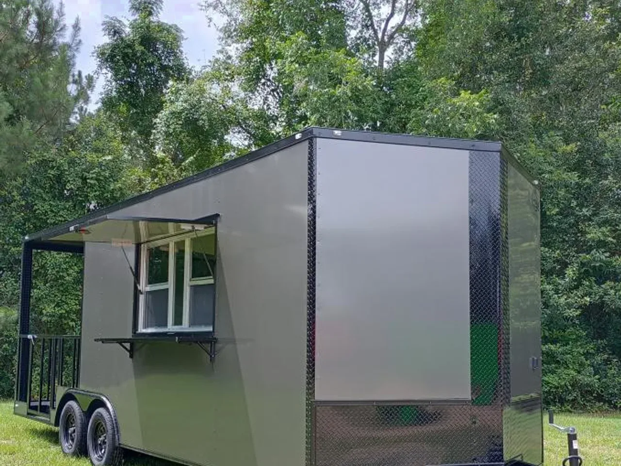 2024 Colony Cargo Sport Series CCC- 8.5x22TA2 BBQ Vending / Concession Trailer
