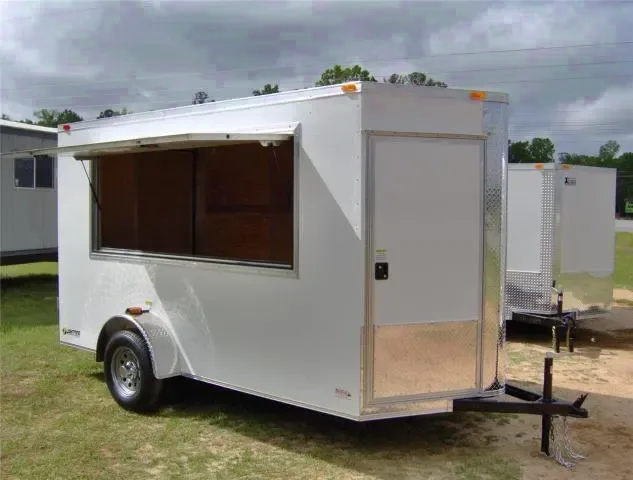 12ft White V-Nose with Door Concession