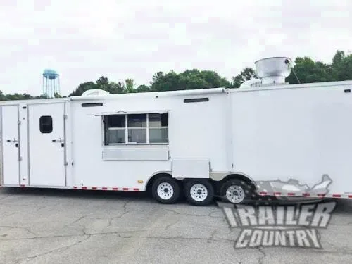 2026 NEW 8.5 X 32' V-nosed Enclosed FULLY LOADED MOBILE KITCHEN CONCESSION