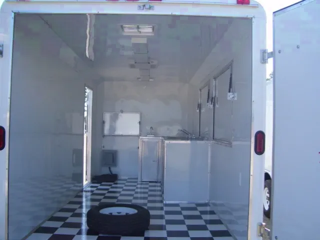 16FT LOADED CONCESSION TRAILER