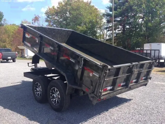 12ft  Dump Trailer w/Tarp Kit