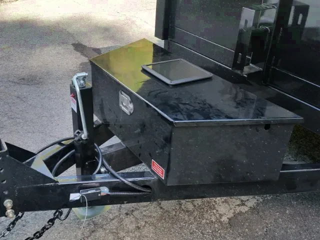 10ft dump trailer w/toolbox